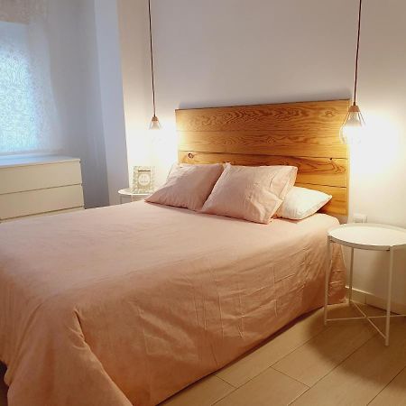 En Corts Flat Lägenhet Valencia Exteriör bild